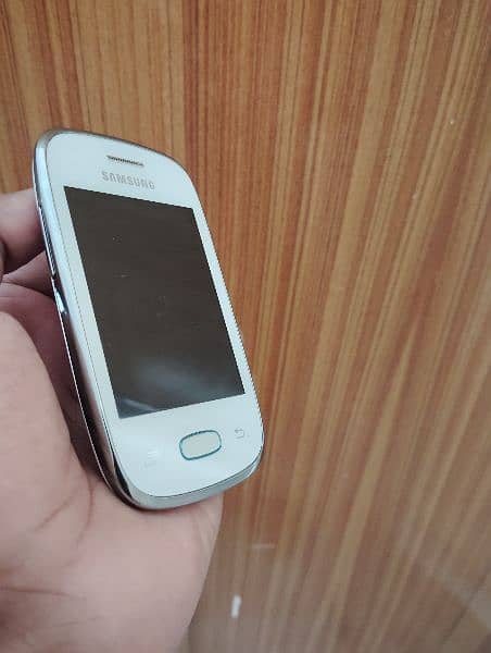 galaxy pocket fone 0