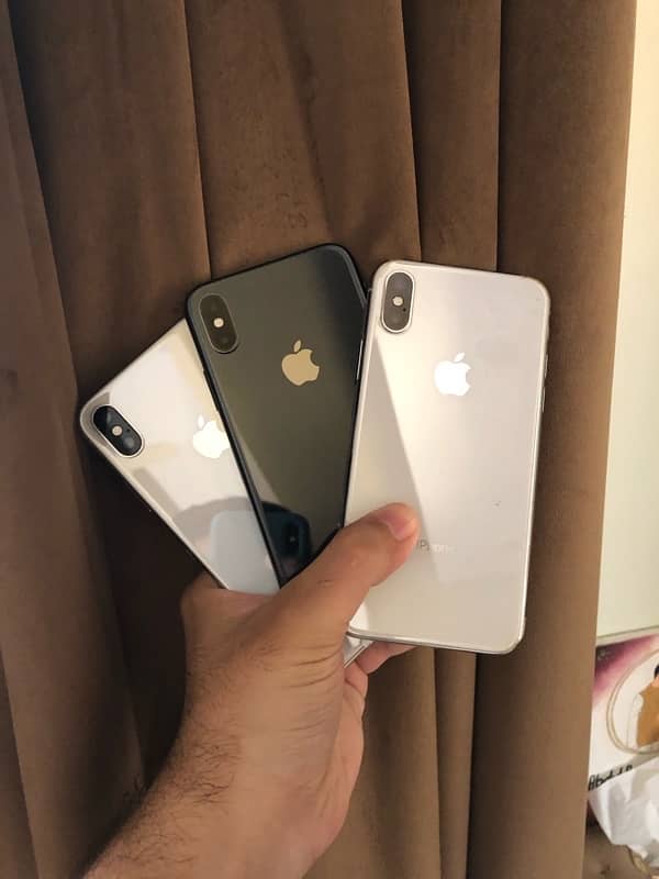 i phone x / xs /- 03461809478 4