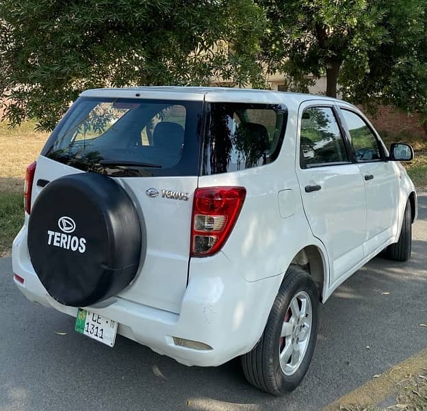 Daihatsu Terios 7 seater 3