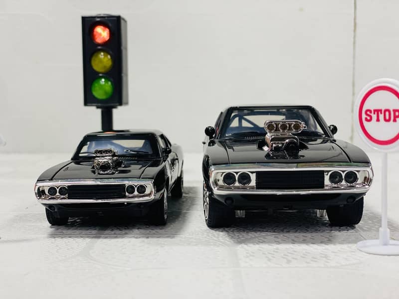 dodge challenger fast and furious Diecast Model cars 1/24 scale 9