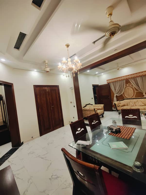 Luxury Furnished Lower Portion Available for Rent on Daily, Weekly & Monthly Basis in Bahria Town Lahore 10