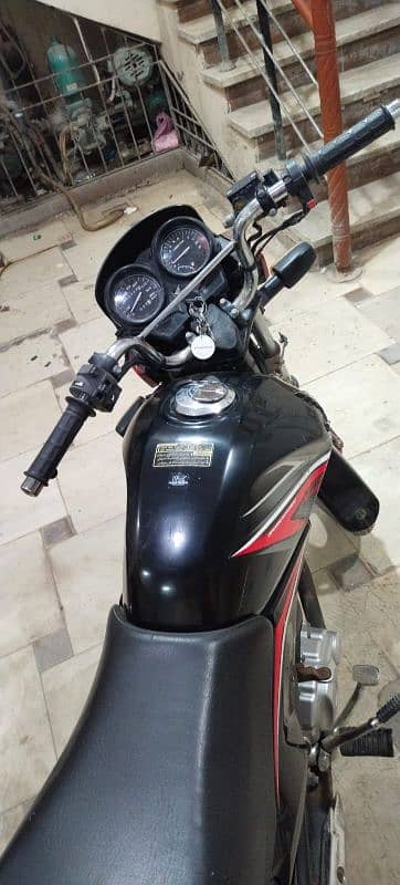 CB125F 2020 Black Karachi 1