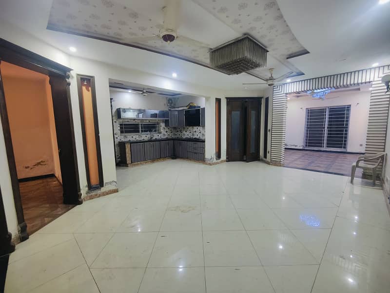 10 Marla House Available For Rent Near Bahria School in Overseas A Block Bahria Town Lahore 4