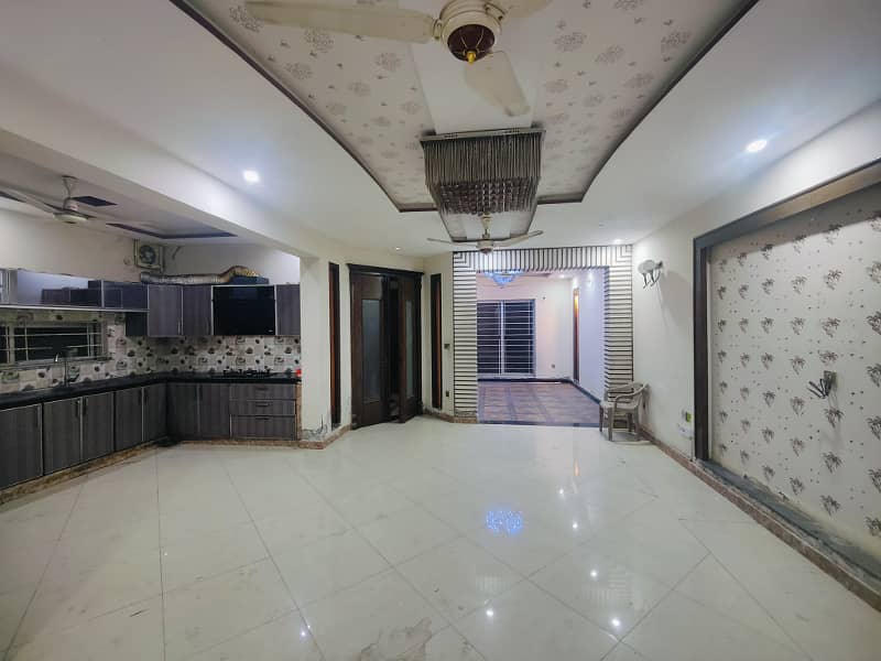 10 Marla House Available For Rent Near Bahria School in Overseas A Block Bahria Town Lahore 7