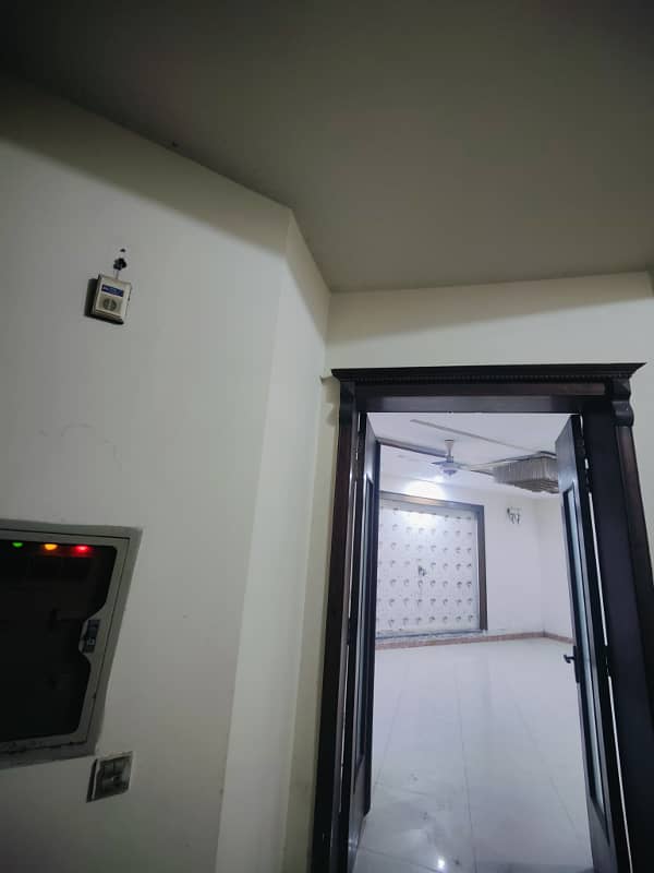 10 Marla House Available For Rent Near Bahria School in Overseas A Block Bahria Town Lahore 15