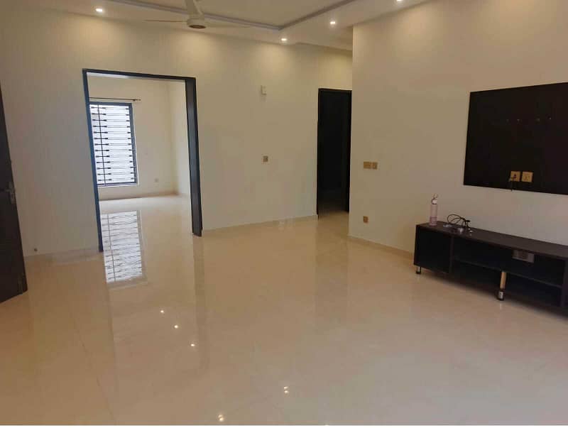 10 Marla Upper Portion For Rent In Jasmine Block Bahria Town Lahore 1