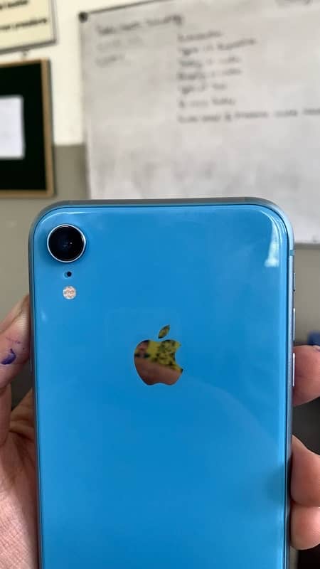 IPhone XR 3