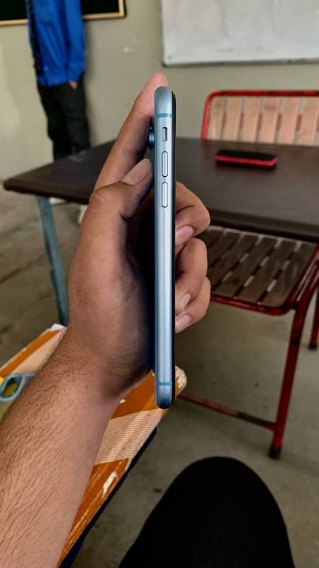 IPhone XR 5