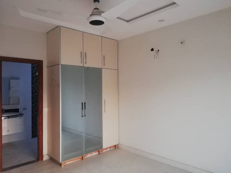 Like New 6.11 Marla Bahria Home For Rent In Bahria Town Lahore 3