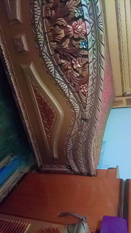 king bed available for sale 2