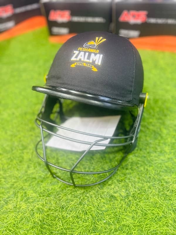 Cricket Helmets 7