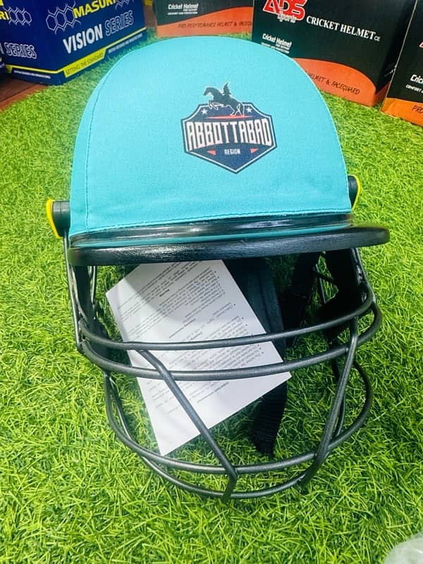 Cricket Helmets 16