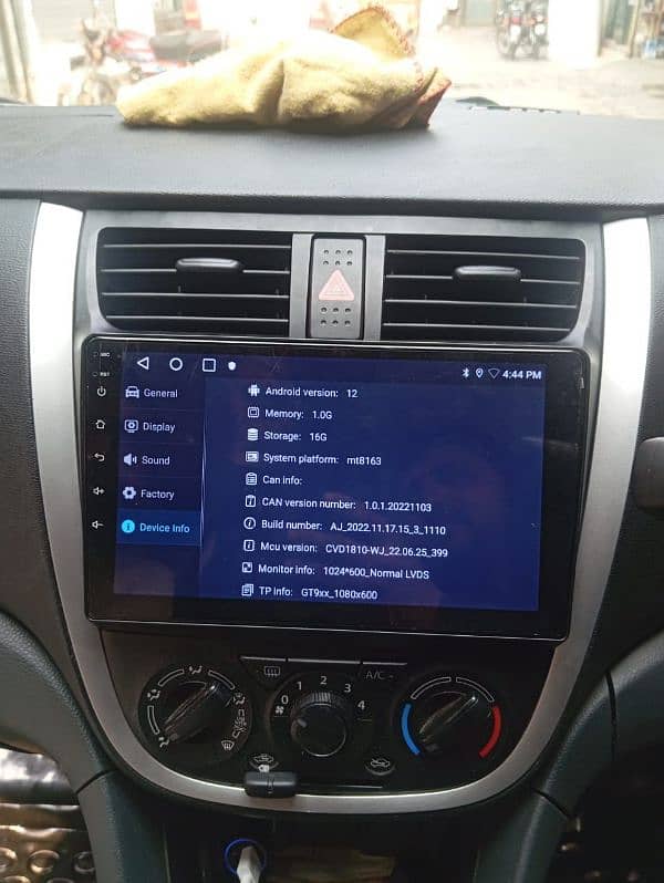 Suzuki Cultus lcd Android panel IPS display 1