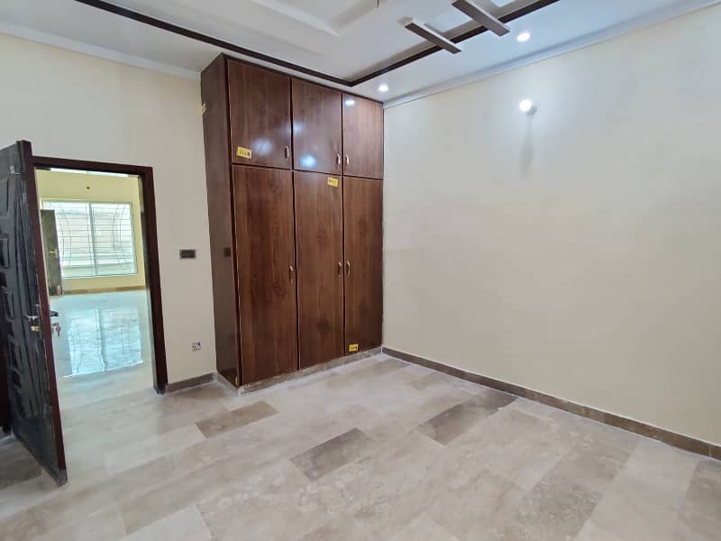 5 Marla Triple Storey House For Sale 8