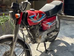 Urgent sale Honda 125 2017 0