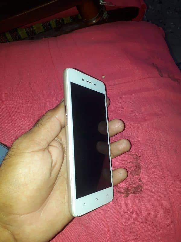 Oppo A37 dualsim 2gb 16gb cash xchange good set 2