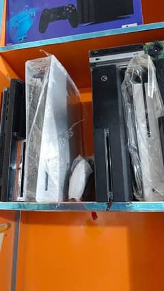 Ps5 used with out box urgent sale 7 game installs price 120000