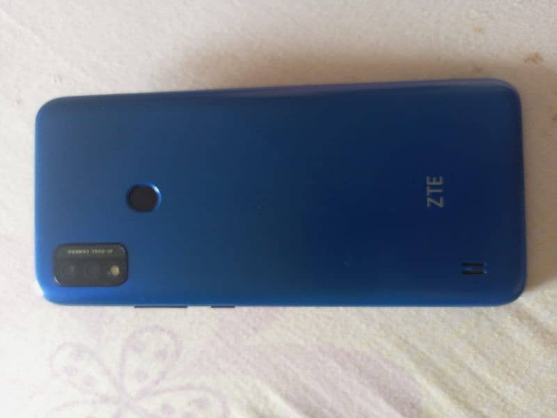 3 month used mobile zte 1