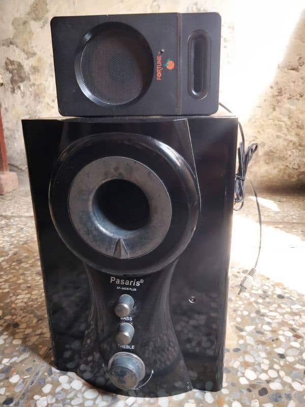 WOOFER WITH ONE SIDE SPEAKER 0