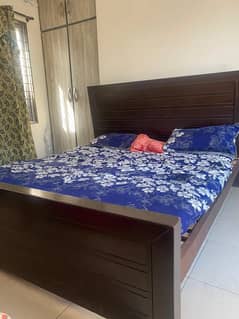 Bed Set Urgent sale