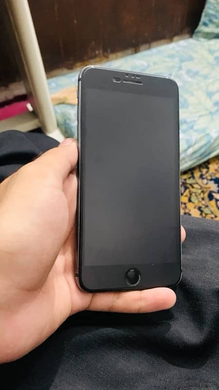 Iphone 8 plus pta approved 64 gb ( FAULTY ) 5