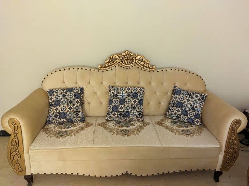 Sofa set for sale in DHA 2 ISLAMABAD 0