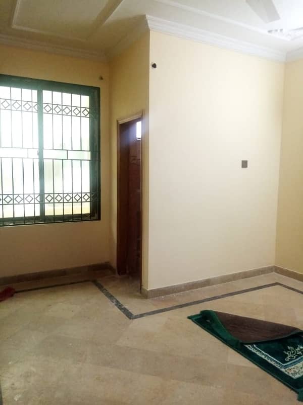 G11 8 Marla upper portion for rent 2 bed 2 bath Water Boring 4