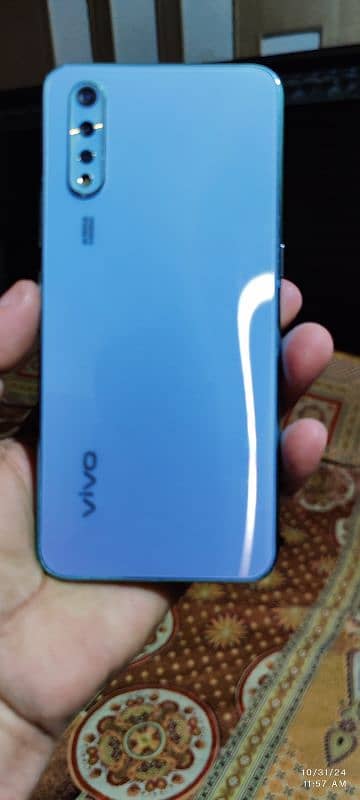 vivo S1 in good condition 3