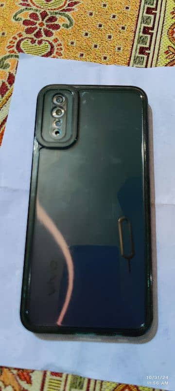 vivo S1 in good condition 5