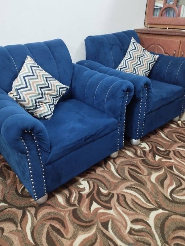 5 seater  sofa set good condition 1