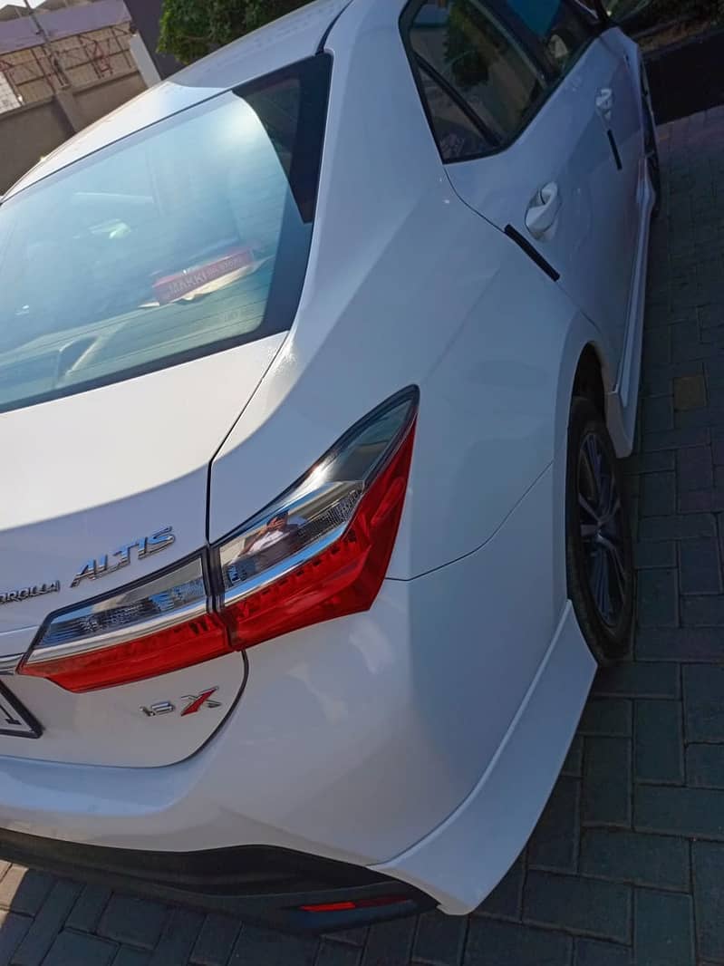 Corolla altis X Auto 2022 3