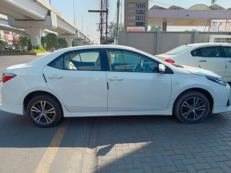 Corolla altis X Auto 2022 10