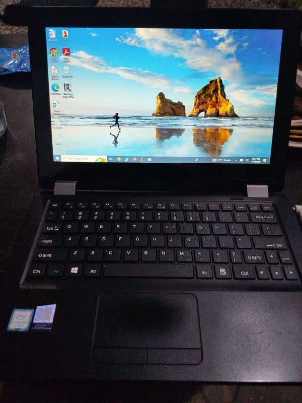 Haier Y11C laptop 0