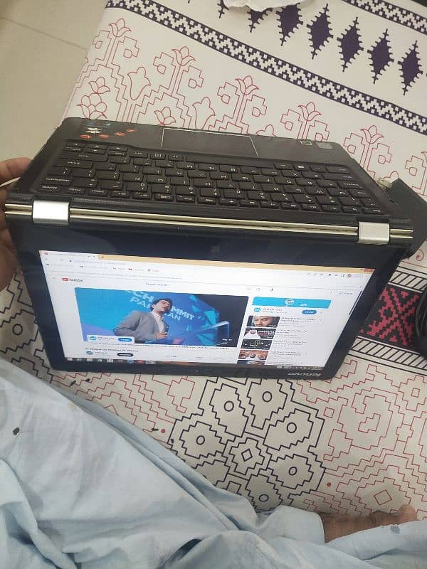 Lenovo yoga 360. . 8gb 128gb. . new. . freshly import from USA. . 2