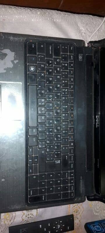 Dell i3 1st g laptop good condion 3