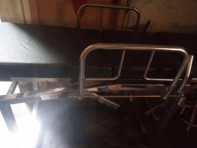 medical bed new Rs 30000 in sheikhpura 0