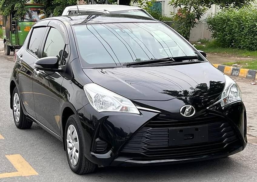 Toyota Vitz 2018 1.0F Safety Edition III 0