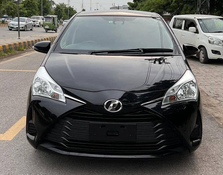 Toyota Vitz 2018 1.0F Safety Edition III 5