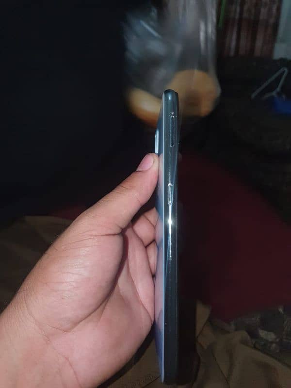 vivo s1 8/256 3