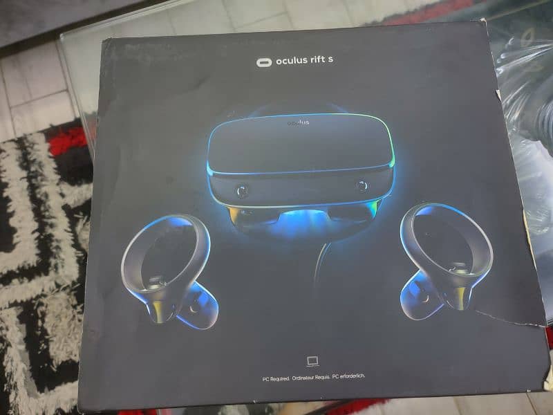 Oculus rift S (pc powered vr headset) 0