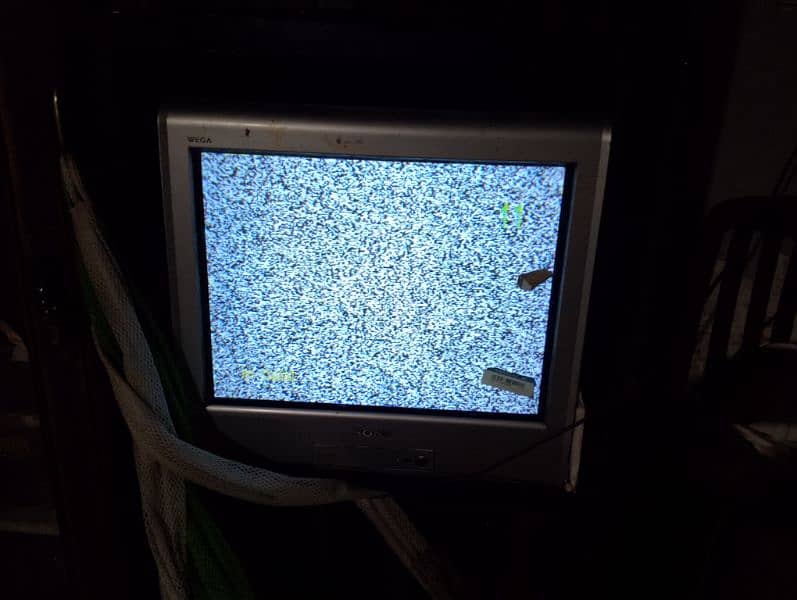 only 1 year used tv 1