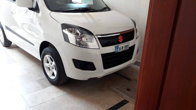 Suzuki Wagon R 2018 13