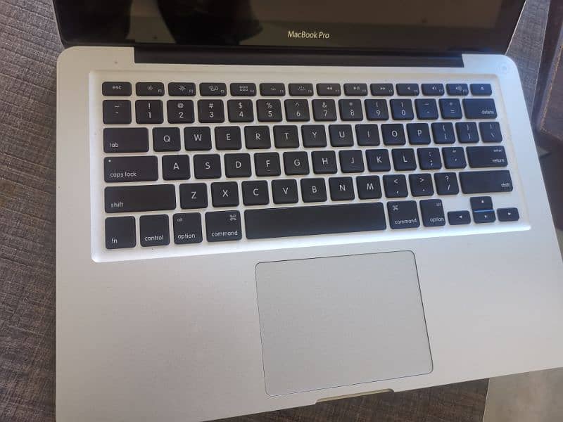 Apple MacBook Pro - 13 inch Mid 2012 2