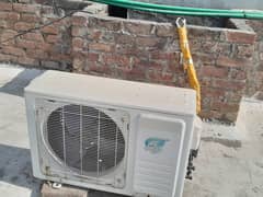 04 DC Inverter AC for Sale جہاں ھے جیسے ھے کی بنیاد پر