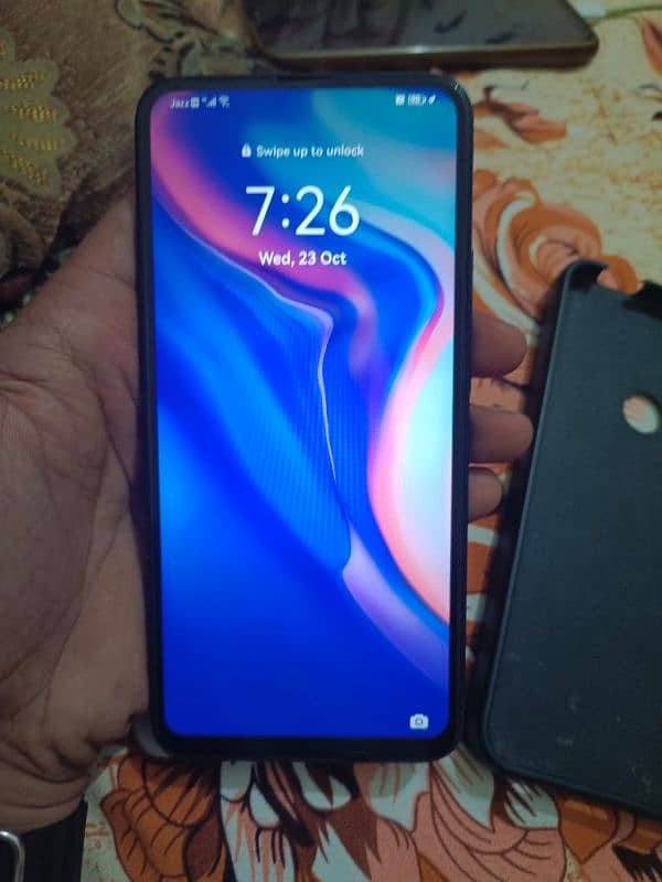 Huawei y9 prime 2019 4gb 128gb sell 1sim ni chalti 2