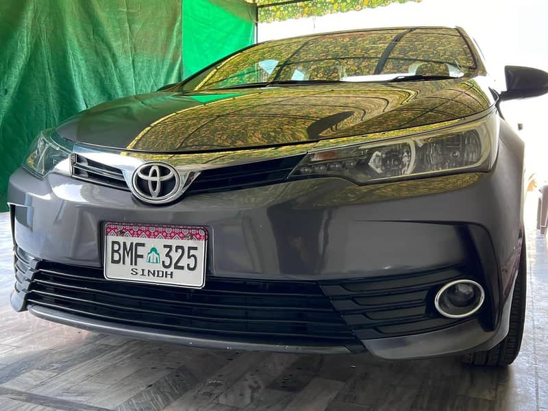 Toyota Corolla GLI 2018 fully loaded 2