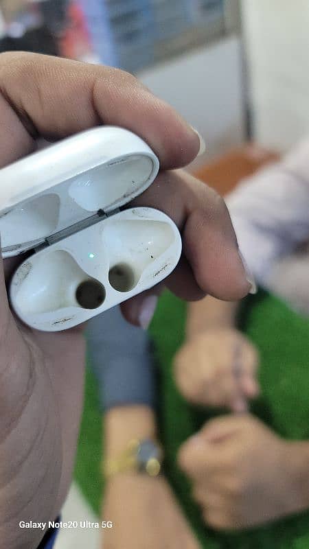 airpod 0