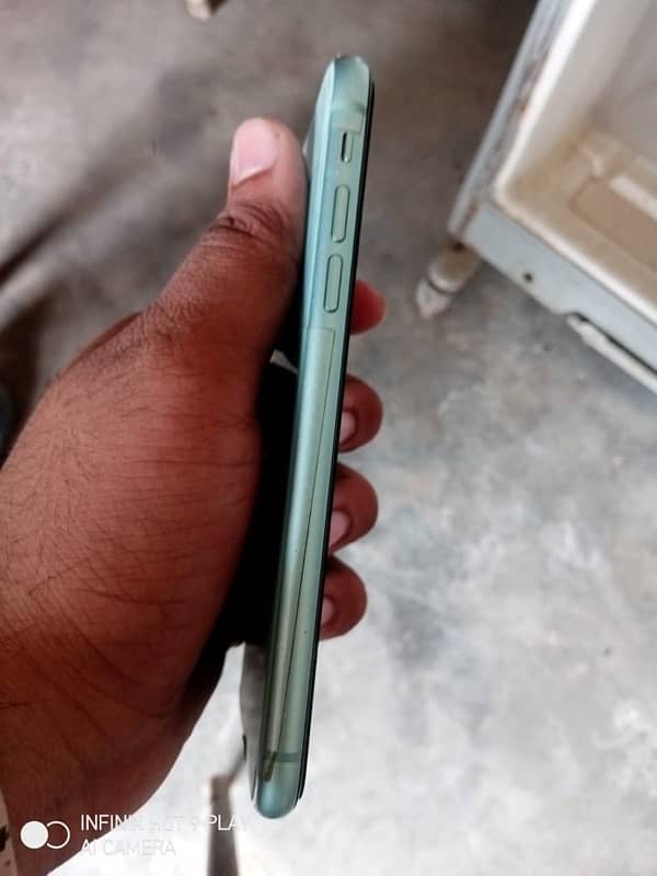 IPhone 11 64Gb factory unlock 1