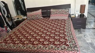 Bedroom set with mattress and 2 side tables 0