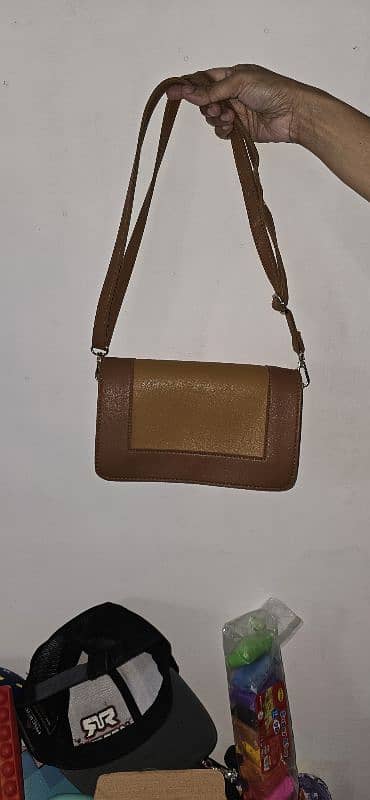 bought from dubai leather 0